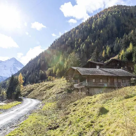 Lovely Chalet In With Mountain View Matrei in Osttirol
