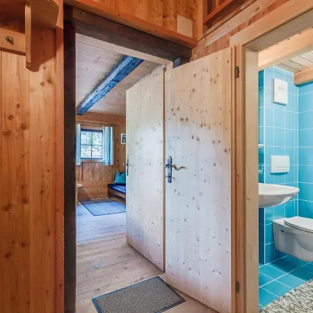 Lovely Chalet In With Mountain View *